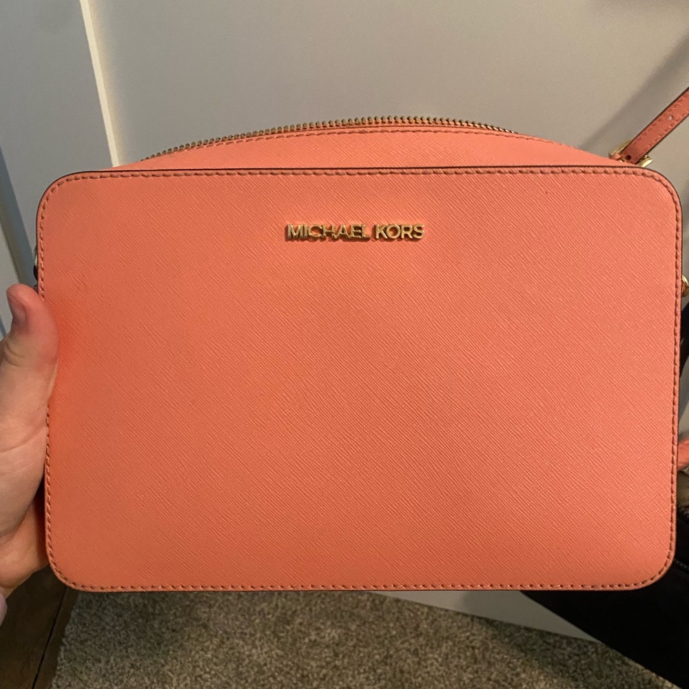 Michael kors shoulder bag